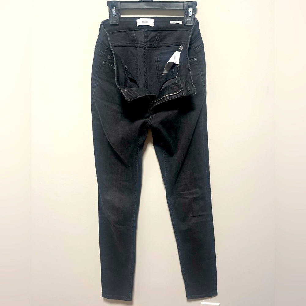 Closed jeans size 26 like new